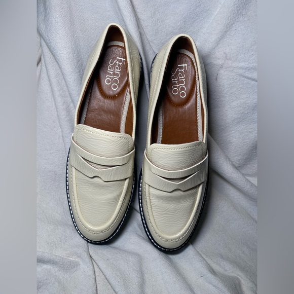Franco Sarto Chunky Lug Sole Loafers Ivory Patent Women’s 7. - Picture 3 of 6